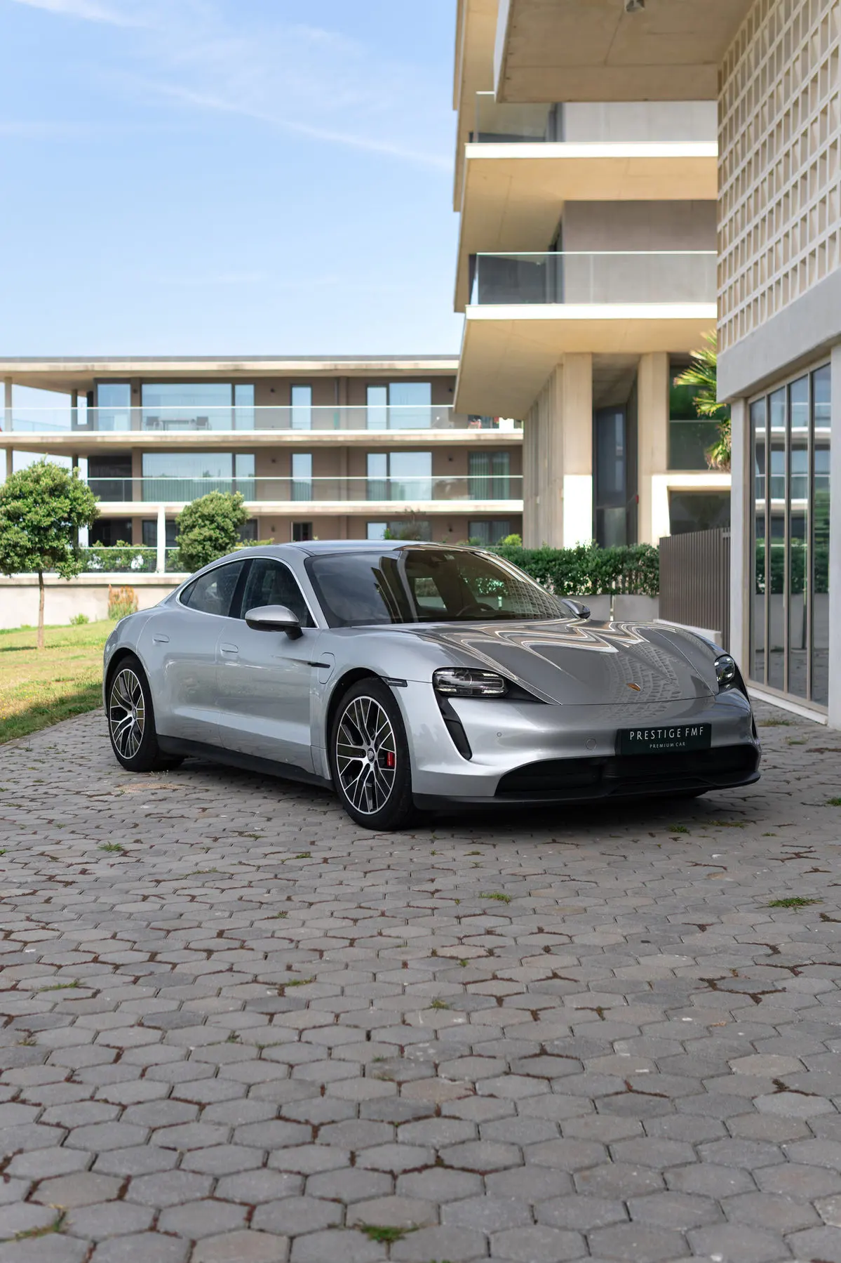 Porsche Taycan 4S 2025
