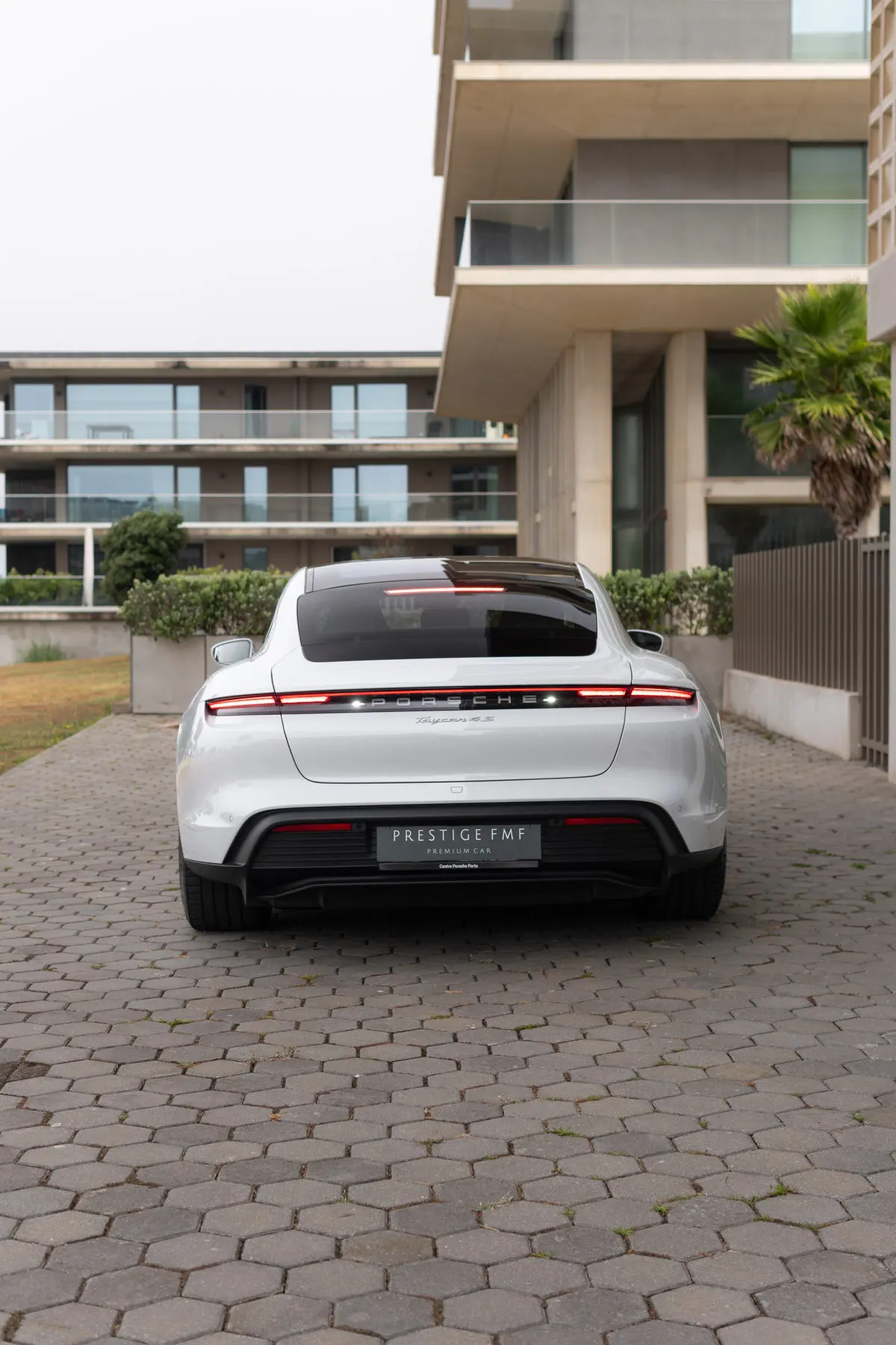 Porsche Taycan 4S · Garantia Porsche 2022, fotografia 4