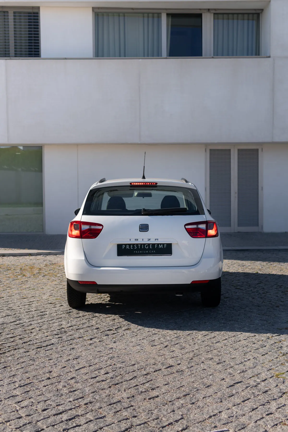 Seat Ibiza 1.6 TDI 2012, fotografia 6